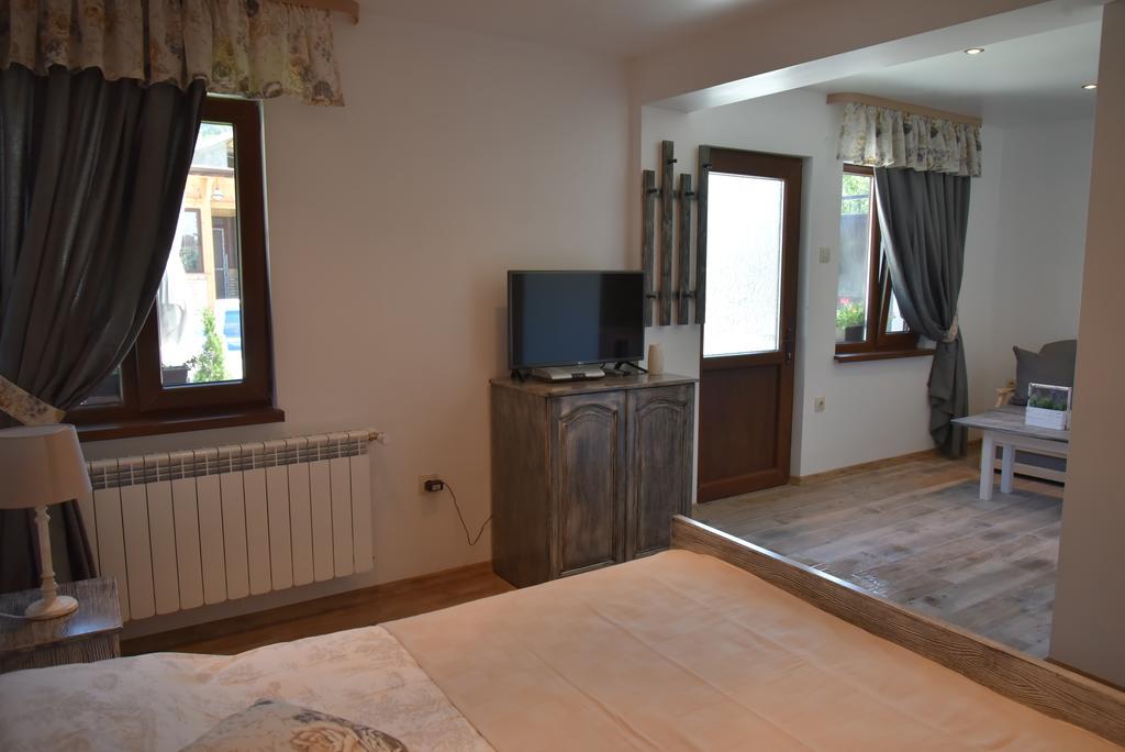 Guest House Zlateya Madara Exterior foto