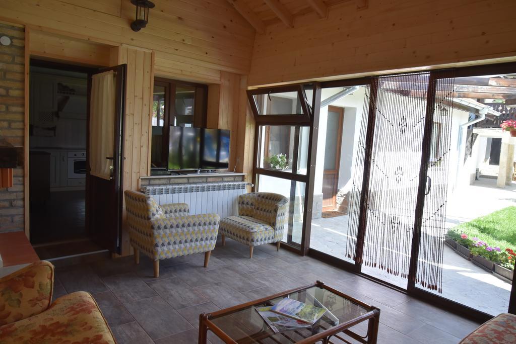 Guest House Zlateya Madara Exterior foto