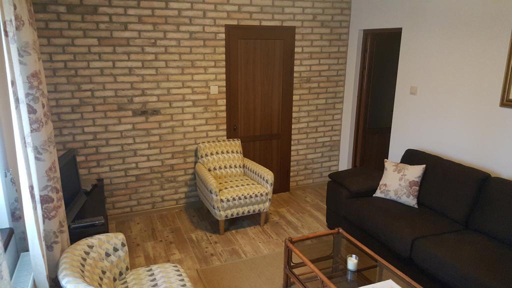 Guest House Zlateya Madara Exterior foto