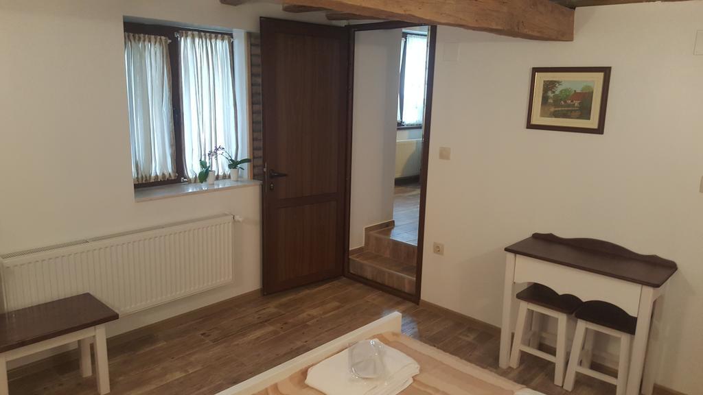 Guest House Zlateya Madara Exterior foto